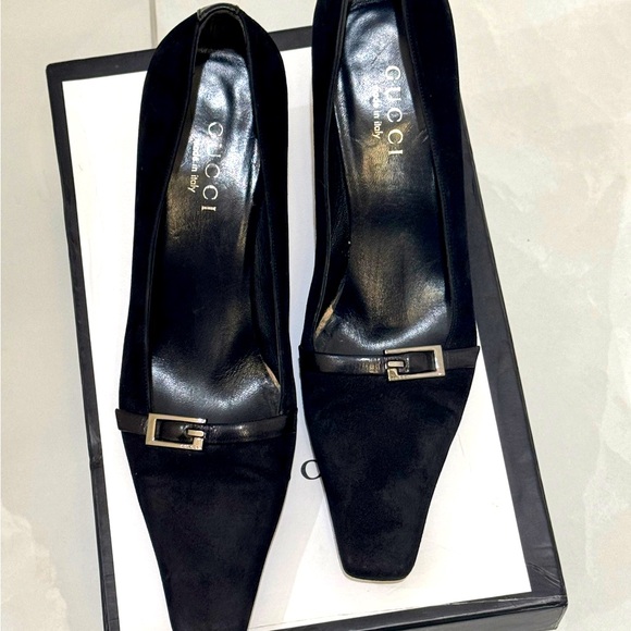 Gucci By Tom Ford 90s Black Suede Pointed Toe Kitten Hell Leather Strap GG Pumps - Picture 5 of 9